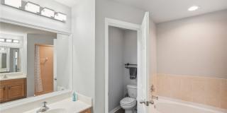 940 Belmont Street E Gallery 32