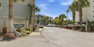 Furnished 1 bedroom condo with beautiful water views. Gallery 22