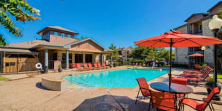 Lake Forest Gallery 12