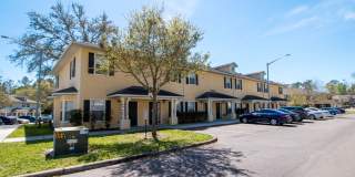 The Address That Has It All!  Chase Hollow Condominiums Gallery 1