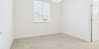 Solar Home Spacious 5-Bedroom in Blackstone with Resort Style Amenities Gallery 22