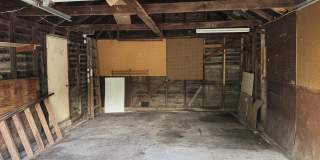 121 Terwilliger Street Gallery 18