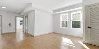 260 S 10Th St Gallery 6