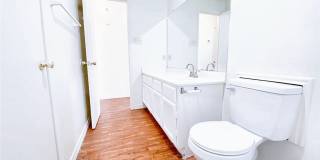 106 Hughson Court Gallery 22