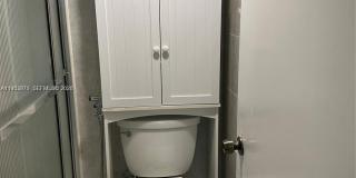 1200 SW 124th Ter Gallery 7