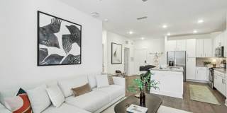 Maggie Flats Gallery 48