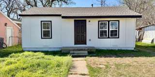 2 bed newly renovated! Gallery 22