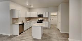 Beautiful 3 Bedroom, 2 Bathroom Home on a 2.14 Acre Corner Lot! Gallery 9