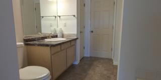 Single Family Home 2 beds 1  Full bath and 1 Half bath Available Now! Gallery 7