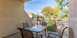 STUNNING Furnished OASIS 2 bed/2 bath Condo in McCormick Ranch Gallery 27