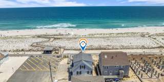 2400 Ocean Front Gallery 34