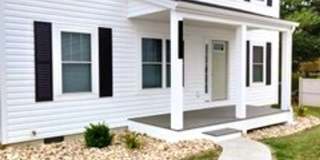 Duplex in Rockingham County Gallery 1