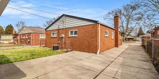 4992 MCKINLEY Street Gallery 23