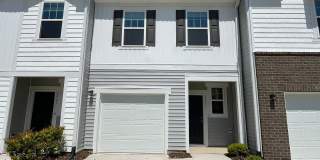 **OFFERING REFUNDABLE APPLICATION FEES** Stunning 3BD, 2.5BA Townhome Near Downtown Durham, RDU Airport, and RTP Gallery 1