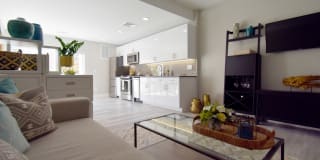 1177 Greens Farms Gallery 12