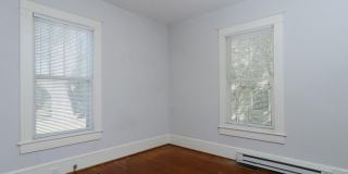 914 Bonham Avenue Gallery 13