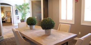Pinnacle at Galleria Luxury Apartments Gallery 17