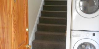 Beautiful 4 bed in Oak Sqaure Gallery 16