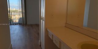 16751 NE 9th Ave Gallery 4