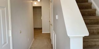 Sunny Olde Kensington 3bd/2bth Home for Sept. 2026 Gallery 18