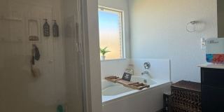 BEAUTIFUL 4-bedroom 2-bathroom home! !!HALF OFF 1ST MONTH!! Gallery 11