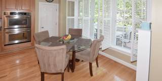 Beautiful Luxury TH with Deck & Patio! Gallery 9
