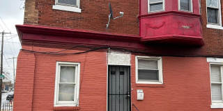 6140 VINE Street Gallery 2