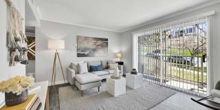 Park Capitol Gallery 16