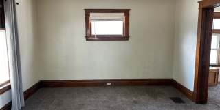 110 Halls Heights Gallery 12