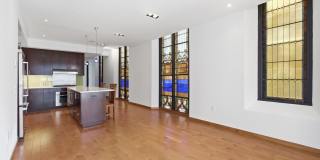 135 West 4th Street Gallery 10