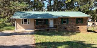 Spacious 3-Bedroom, 1.5-Bathroom Home for Rent in Eastaboga, AL Gallery 1