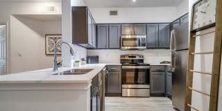 NEO at Midtown Apartments Gallery 5