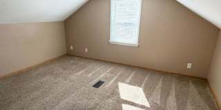 3-Bedroom House with 1-Car Attached Garage Gallery 20