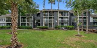 Lake Forest Gallery 26