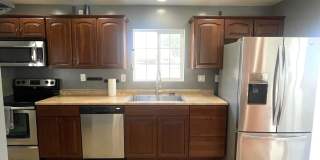 Beautifully Updated 4-Bedroom Home in the Heart of Richland Gallery 6