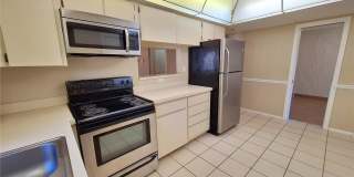 3462 MACLAREN DRIVE Gallery 9