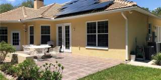 334 W Pearson Street Gallery 2