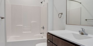 The Grove Gallery 39