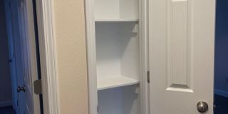PRE-LEASING! 3 Bedroom in the heart of Springfield Gallery 13