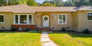 2760 East Glenoaks Boulevard 2760 East Glenoaks Boulevard Gallery 1