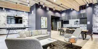 Windsor Totem Lake Gallery 23