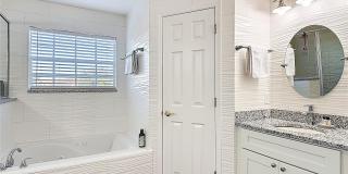 4608 CUMBRIAN LAKES DRIVE Gallery 50