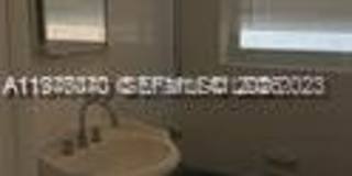 2631 Fillmore St Gallery 16