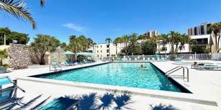 20200 W Country Club Dr Gallery 18