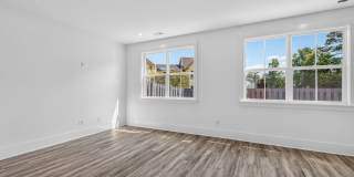 Modern Comfort in the Heart of Johns Island Gallery 22