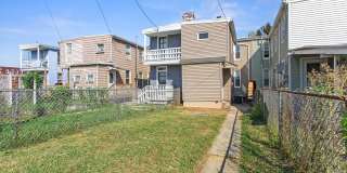 1/2 OFF FIRST MONTHS RENT PROMO - APPLY TODAY! Gallery 1