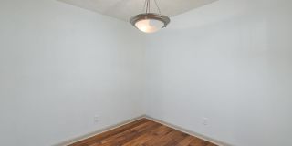 Waters Edge Apartments Gallery 12