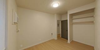 University Manor - Newly Renovated Units just a short walk from Campus! Gallery 132