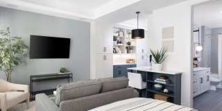 AVE Paradise Valley Gallery 7