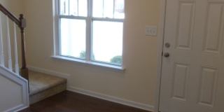 3 Bed End Unit Townhome in Prosperity Church Area Gallery 3